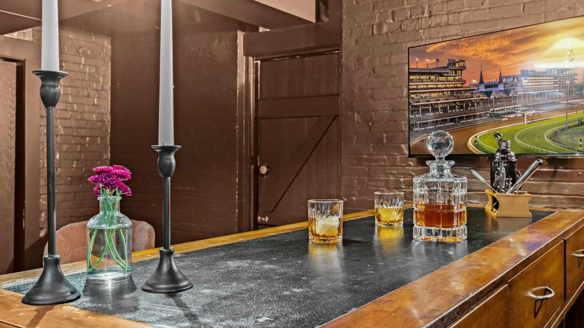 Gatsby Glam 3Br Speakeasy Retreat In Louisville