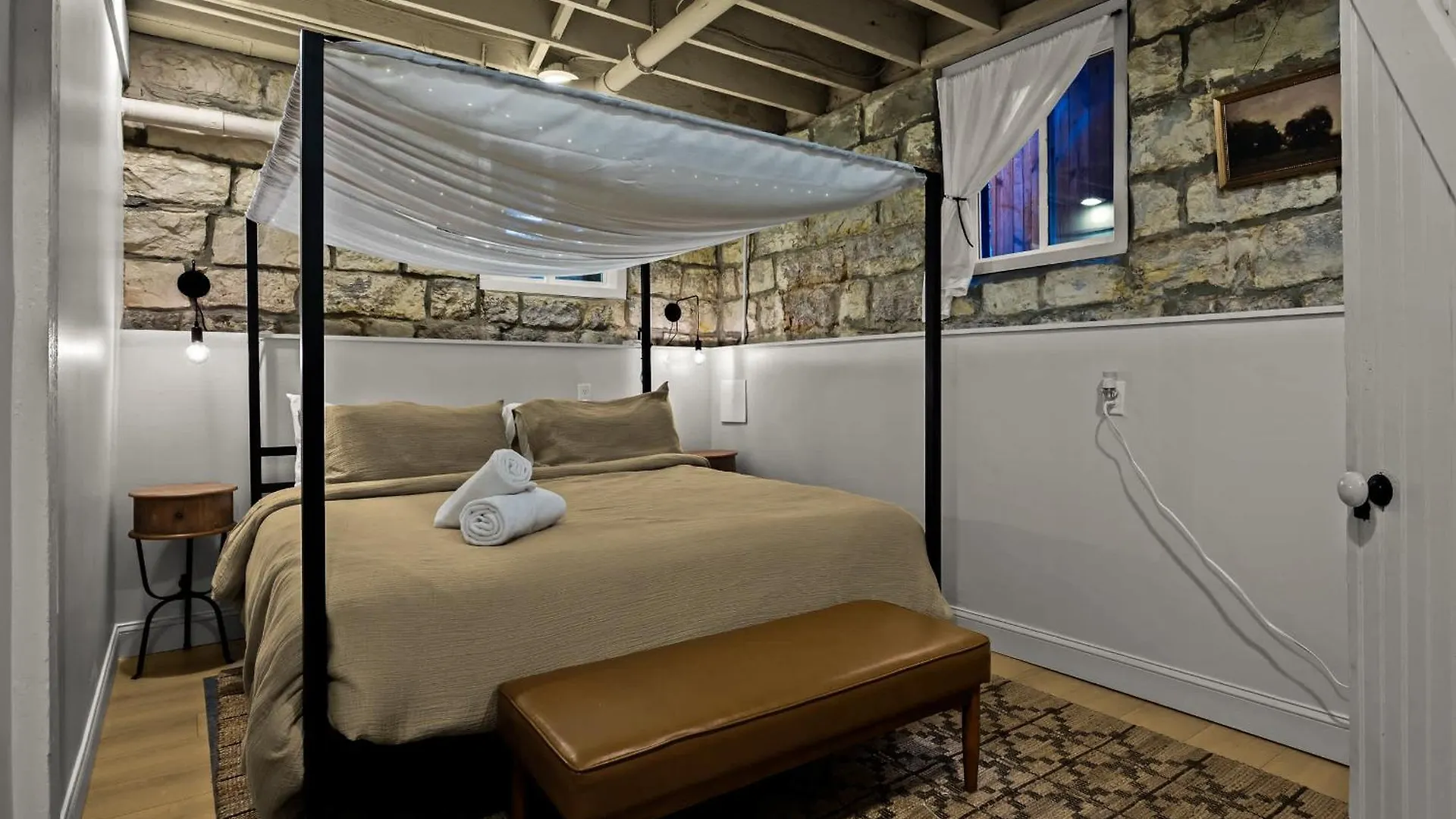 Gatsby Glam 3Br Speakeasy Retreat In Louisville USA